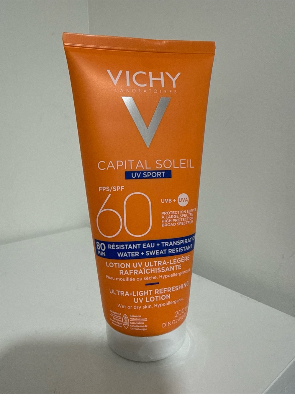 Vichy Capital Soleil SPF 60 Ultra-Light UV Lotion - 200ml . Brand New exp 03/28